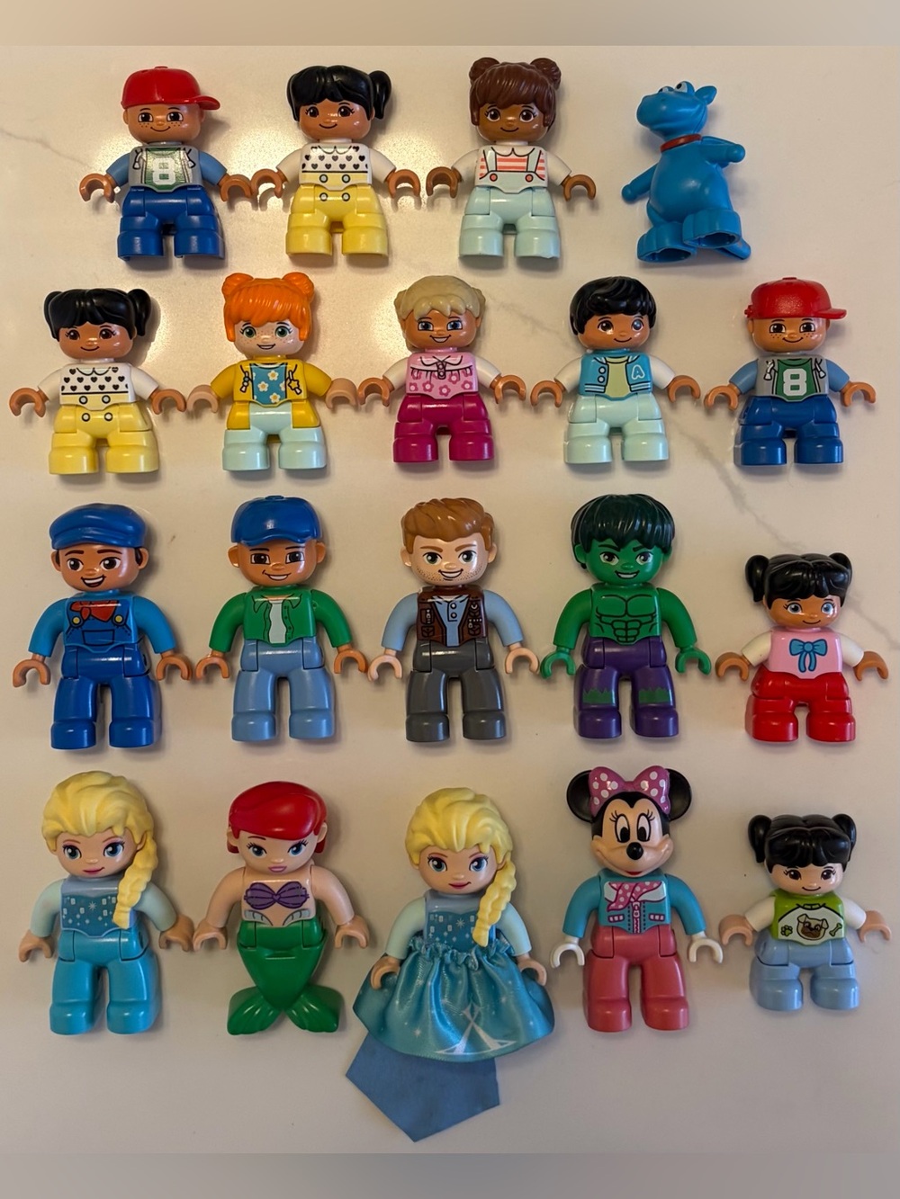 LEGO DUPLO Figures Lot (19)